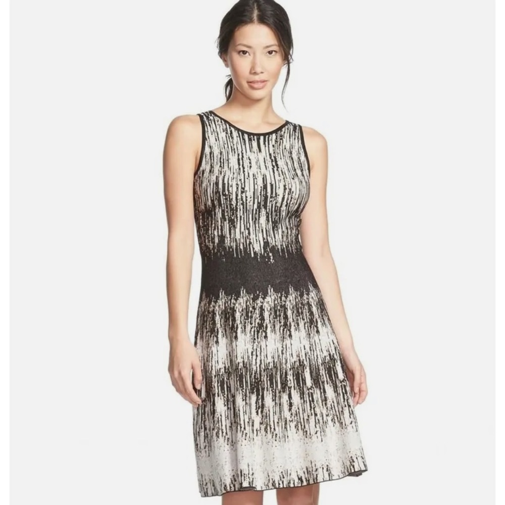 Nic + Zoe Black knit Dress